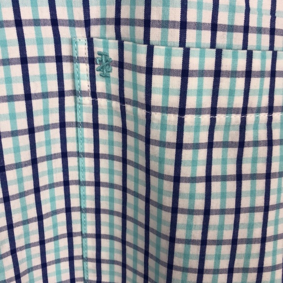 Izod long sleeve button down- Men’s - Picture 3 of 6
